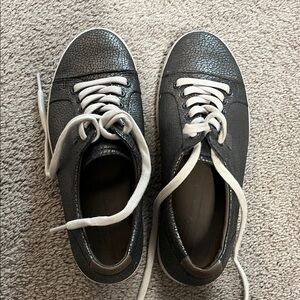 Ecco Black Textured Women's Sneakers